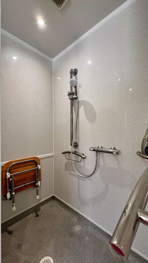 Photo 18- click for photo gallery